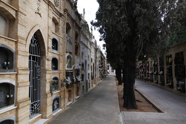 Las Rozas y Pozuelo, entre las ciudades de España más caras para morir