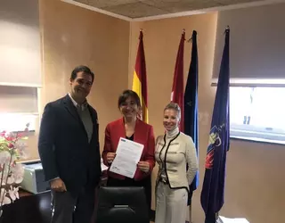 El Ayuntamiento cede el uso de una parcela municipal  al Hogar Don Orione para crear un vivero de plantas y árboles