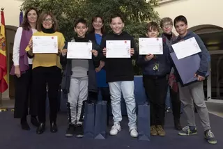 El centro de Pozuelo ha acogido la gymkhana de ciencias y matemáticas con 83 equipos de Primaria y Secundaria