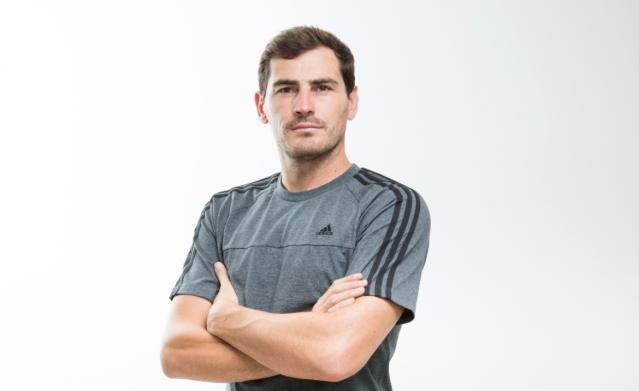 El CF Pozuelo 'ficha' a Iker Casillas