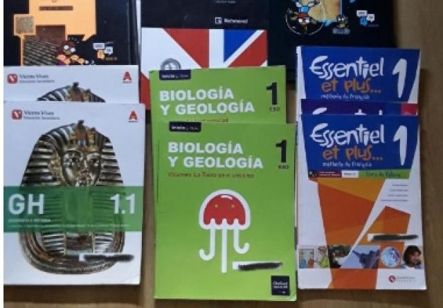 Los vecinos de Pozuelo intercambian y regalan sus libros de texto