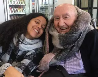 El programa intergeneracional "Adopta Un Abuelo" llega a Pozuelo