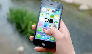 Cuatro personas investigadas por denunciar 'falsos robos' de teléfonos moviles