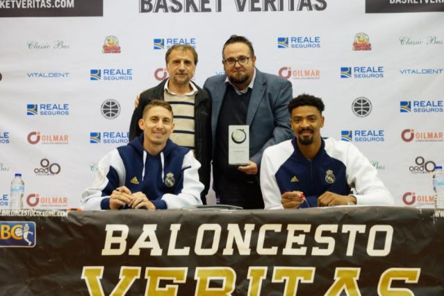 Jaycee Carroll y Jordan Mickey levantan pasiones en  la presentación de la temporada del Basket Veritas ​Pozuelo   