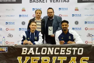 Jaycee Carroll y Jordan Mickey levantan pasiones en  la presentación de la temporada del Basket Veritas ​Pozuelo   