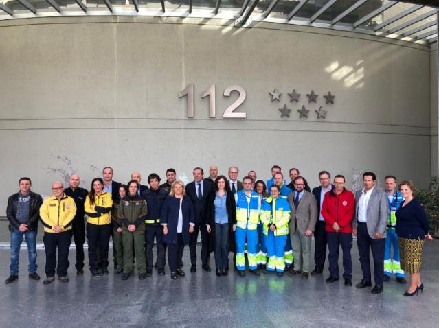 El Centro de Emergencias 112 de Pozuelo recibe la visita del Teniente de Alcalde y la  presidenta de la Comunidad de Madrid