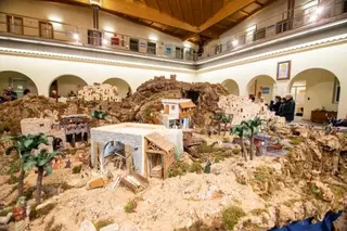 Más de 2.000 personas han visitado ya el Gran Belén instalado en el Patio de Segovia del Ayuntamiento de Pozuelo