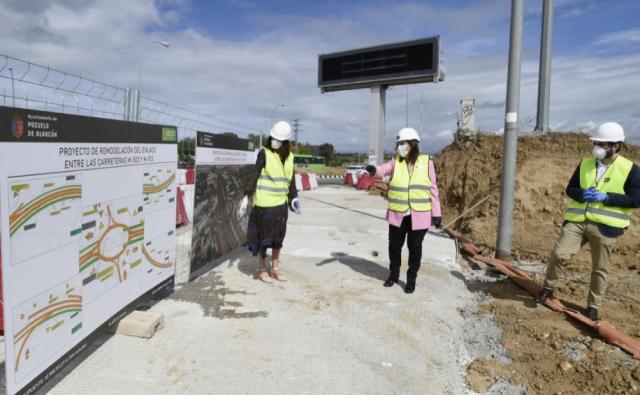 Pérez Quislant ha visitado las obras de soterramiento de la M-503 en la glorieta que atraviesa a su paso por Pozuelo 