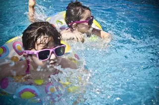 Las comunidades de propietarios serán las responsables de la apertura o cierre de sus piscinas