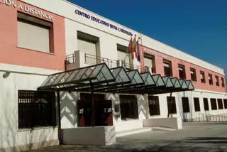 Los alumnos del Centro Municipal de Formación de Personas Adultas podrán renovar automáticamente las plazas para el próximo curso