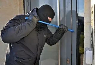 La Policía Nacional de Pozuelo difunde una serie de recomendaciones para  la prevención de robos en domicilios