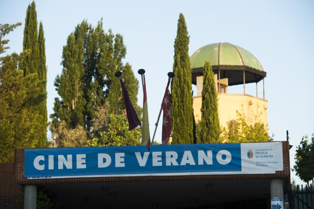 Marta González de Vega trae a las Noches de Humor en Pozuelo su versión desenfadada de Caperucita
