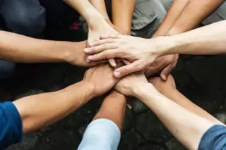 Los voluntarios del registro del Ayuntamiento prestan ayuda a la población ante el temporal