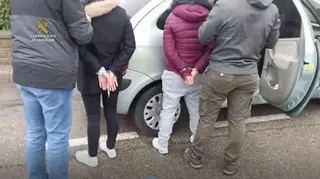 Tres detenidas por estafar a personas mayores a las que colocaban geolocalizadores