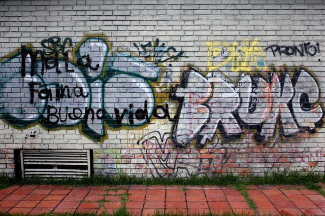 Pozuelo destinará más de 80.000 euros al año a eliminar pintadas de espacios públicos