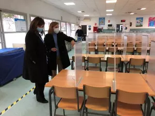 El Gobierno Municipal entrega medidores de CO2 a los colegios públicos y concertados de Pozuelo