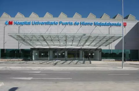 El Puerta de Hierro acogerá la vacunación frente al Covid de la población general de 70 a 74 años desde el próximo martes