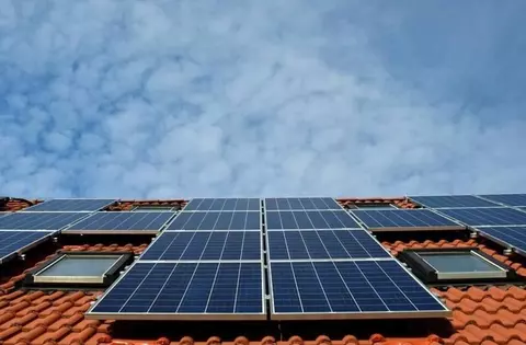 "Pozuelo Solar",  el plan de Somos para fomentar las energías renovables