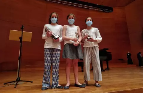 Tres alumnas de la Escuela Municipal de Música de Pozuelo, premiadas en el “Concurso Nacional Sant Anastasi” de Lérida