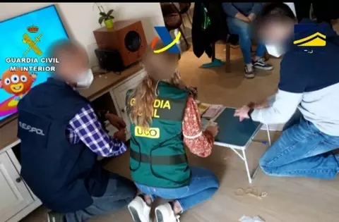 Cae una banda china que explotaba sexualmente a mujeres en un chalet en Pozuelo 