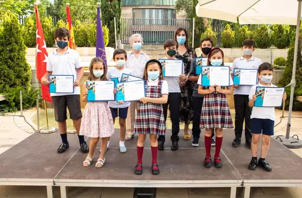 Entrega de premios del Concurso Escolar de Poesía e Ilustración Gerardo Diego a los alumnos de Primaria y Secundaria