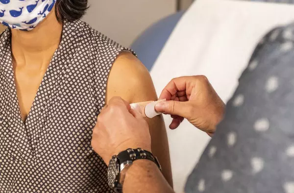 Arranca hoy la autocita para vacunación a personas de 40 años en adelante 