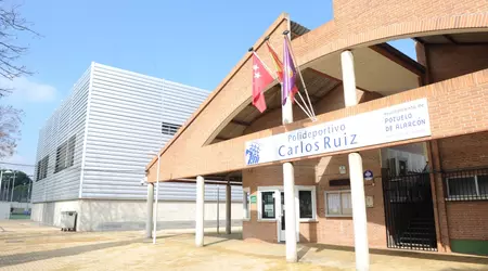 El Ayuntamiento de Pozuelo renovará el césped artificial del campo de fútbol 7 del polideportivo Carlos Ruiz
