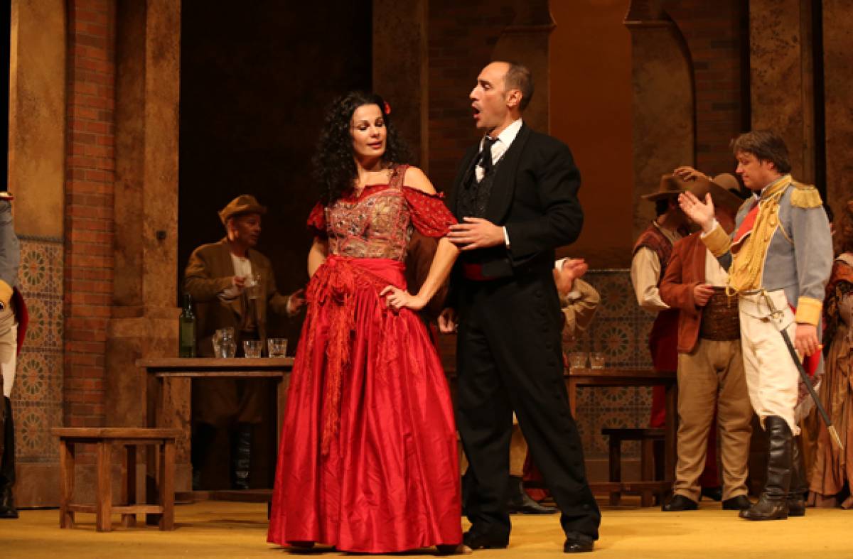 El espectáculo familiar “La vuelta al mundo en 80 días” y la ópera “Carmen”, planes culturales para este fin de semana en Pozuelo