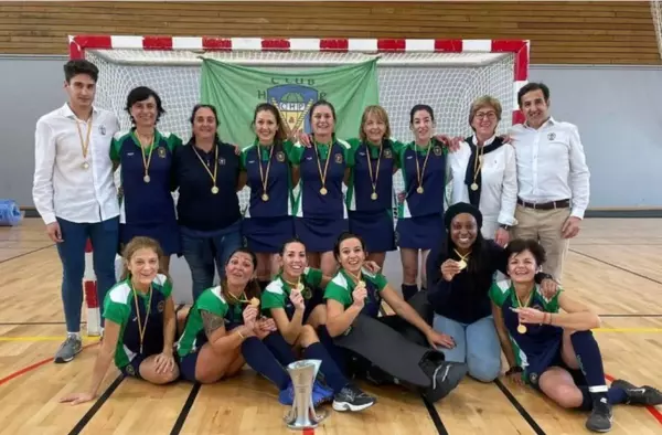 Las 'Mamis' de Pozuelo se proclaman campeonas de España de Hockey Sala