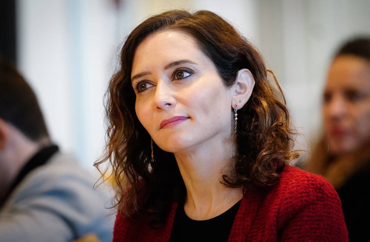 Díaz Ayuso anuncia que Madrid presentará 'medidas extraordinarias' frente a la COVID-19 de cara a las Navidades