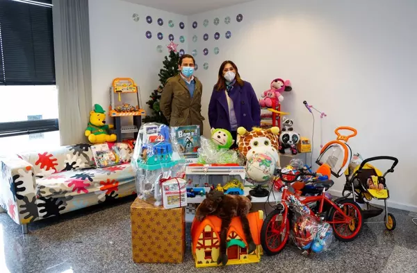 La solidaridad de los vecinos consigue que todos los niños de Pozuelo tengan juguetes esta Navidad