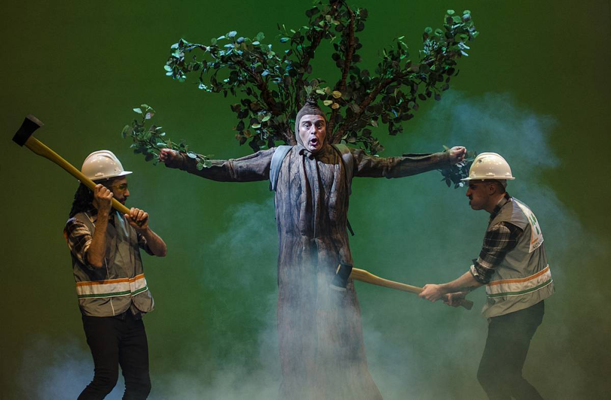'Greenpiss', la nueva 'locura' teatral de Yllana, llega al MIRA Teatro este fin de semana