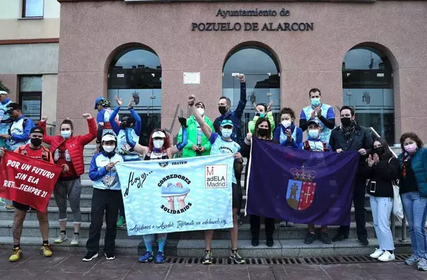 “Corredores Solidarios” ha recorrido por la ELA las calles de Pozuelo este domingo