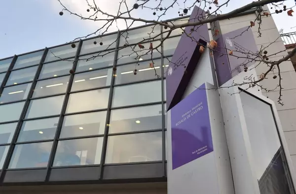 Continúan las tertulias lingüísticas de inglés, francés y alemán en la Biblioteca Rosalía de Castro