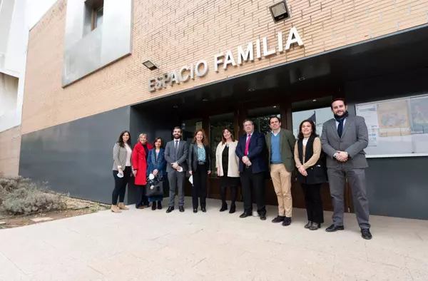 Inauguración del 'Espacio Familia' en Pozuelo, el centro de atención integral a las familias del municipio