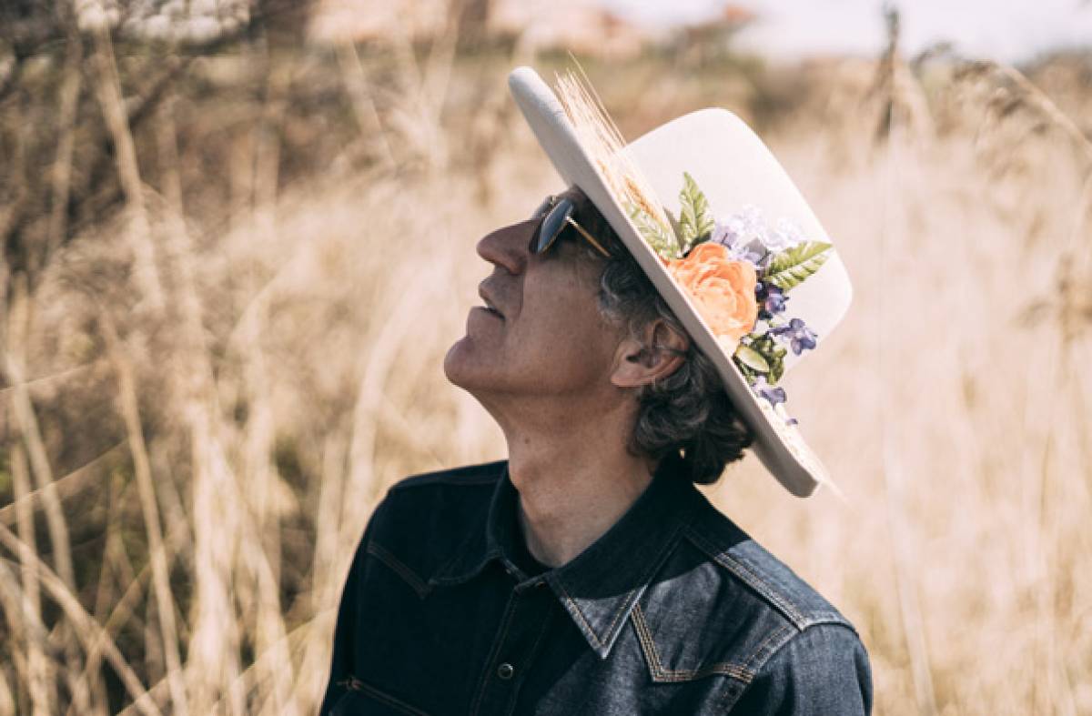 Mikel Erentxun llega al MIRA Teatro de Pozuelo de Alarcón con sus míticas canciones