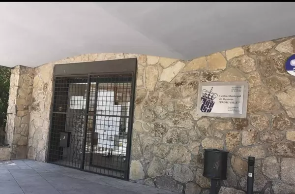 Pozuelo celebra la “Semana de las personas mayores” con una marcha nórdica, teatro, música y exposiciones