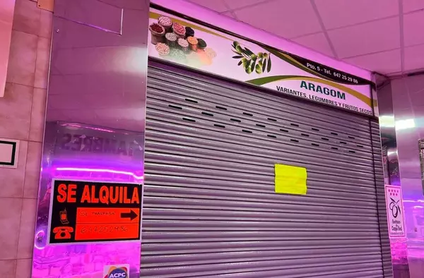 VOX Pozuelo avisa del incierto futuro del Mercado de las Flores