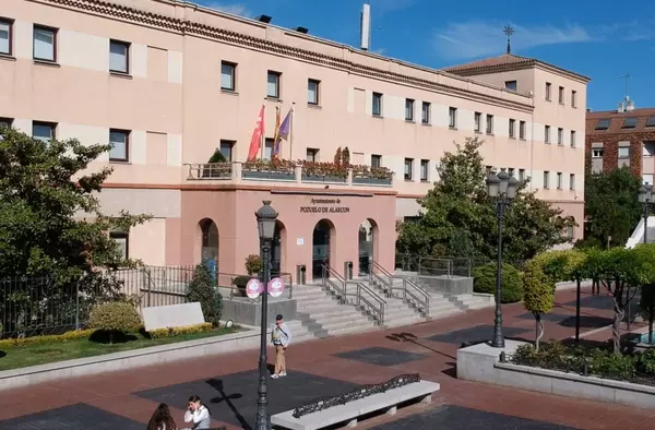 Más de 600 aspirantes en el primer examen para optar a una plaza de Auxiliar Administrativo en el Ayuntamiento de Pozuelo 