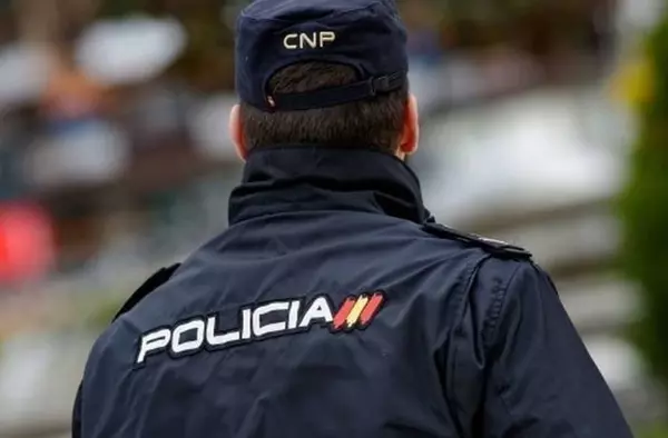 Cae una banda que robaba a mujeres en parkings de hipermercados de Pozuelo