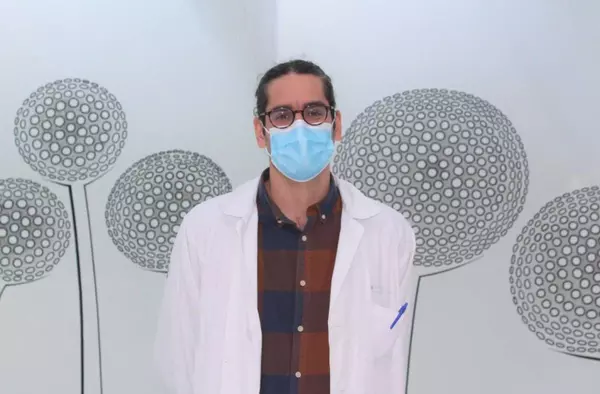 Un adjunto del Servicio de Medicina Interna del Hospital Puerta de Hierro, elegido como el mejor médico internista joven de España