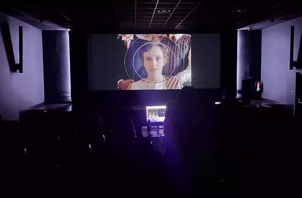 ECAM inaugura en Pozuelo una nueva sala de cine polivalente con la última tecnología