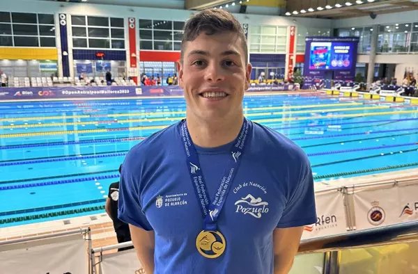 Triunfo de Jesús Cesteros, del Club de Natación de Pozuelo, en los Campeonatos de España Absolutos Joven