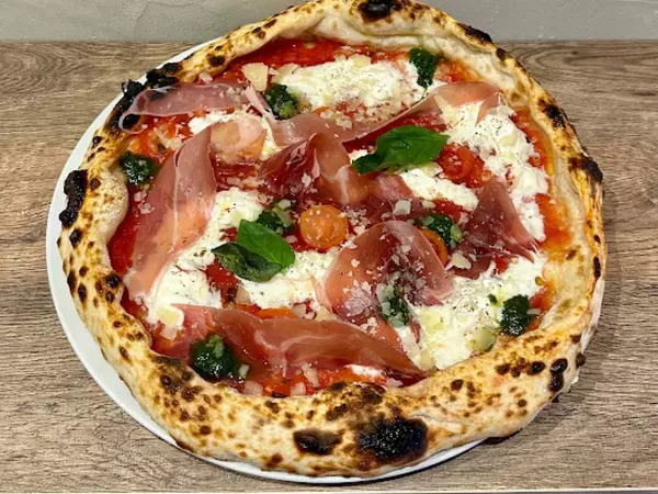 Gana una comida o cena para 2 personas en el nuevo sorteo de Dentorno Pizzería