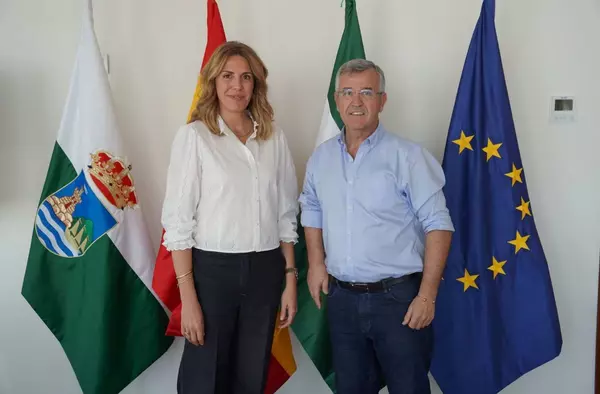 La alcaldesa de Pozuelo visita Estepona tras resultar elegida finalista como Ciudad Europea del Año 2023