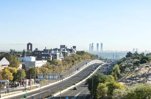 Vox Pozuelo propone una iniciativa para abordar 'la deficiente movilidad' en la localidad