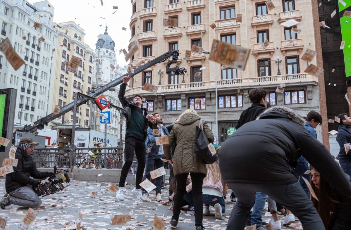 Planes de verano: Cinco rutas gratuitas por el Madrid del cine y las series