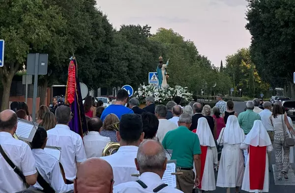 La Colonia de Los Ángeles de Pozuelo celebra sus fiestas en honor a su patrona