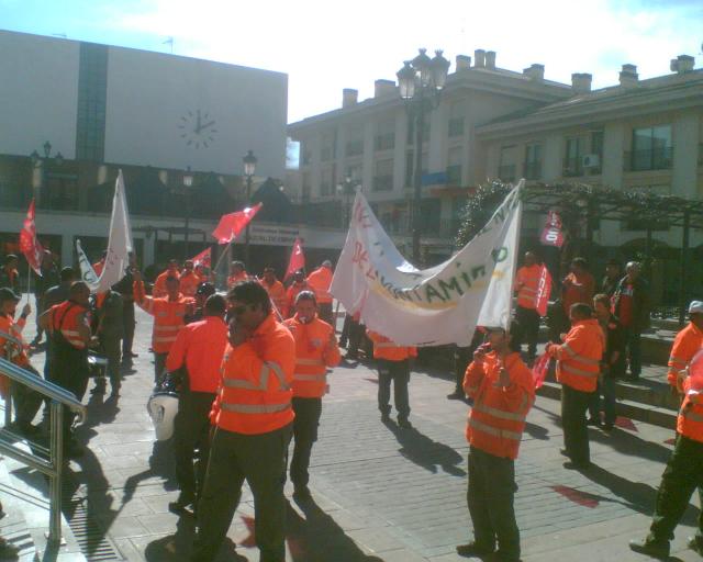 CCOO Jardineros Pozuelo: "Impulsados por la necesidad los jardineros de las contratas Ciclo y Althenia, seguiremos con los paros frente al Ayuntamiento"