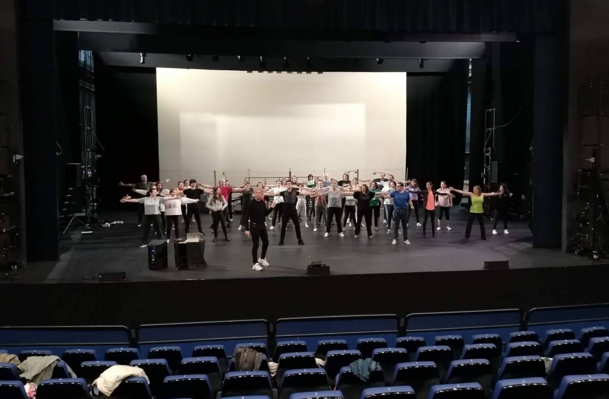 Los vecinos de Pozuelo podrán actuar en un musical en el Teatro MIRA que se ensayará y representará en 24 horas